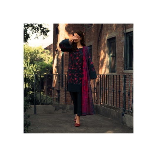 Shadows" Embroidered Khaddar with Wool Shawl Winter Collection by Casuallite ssk06