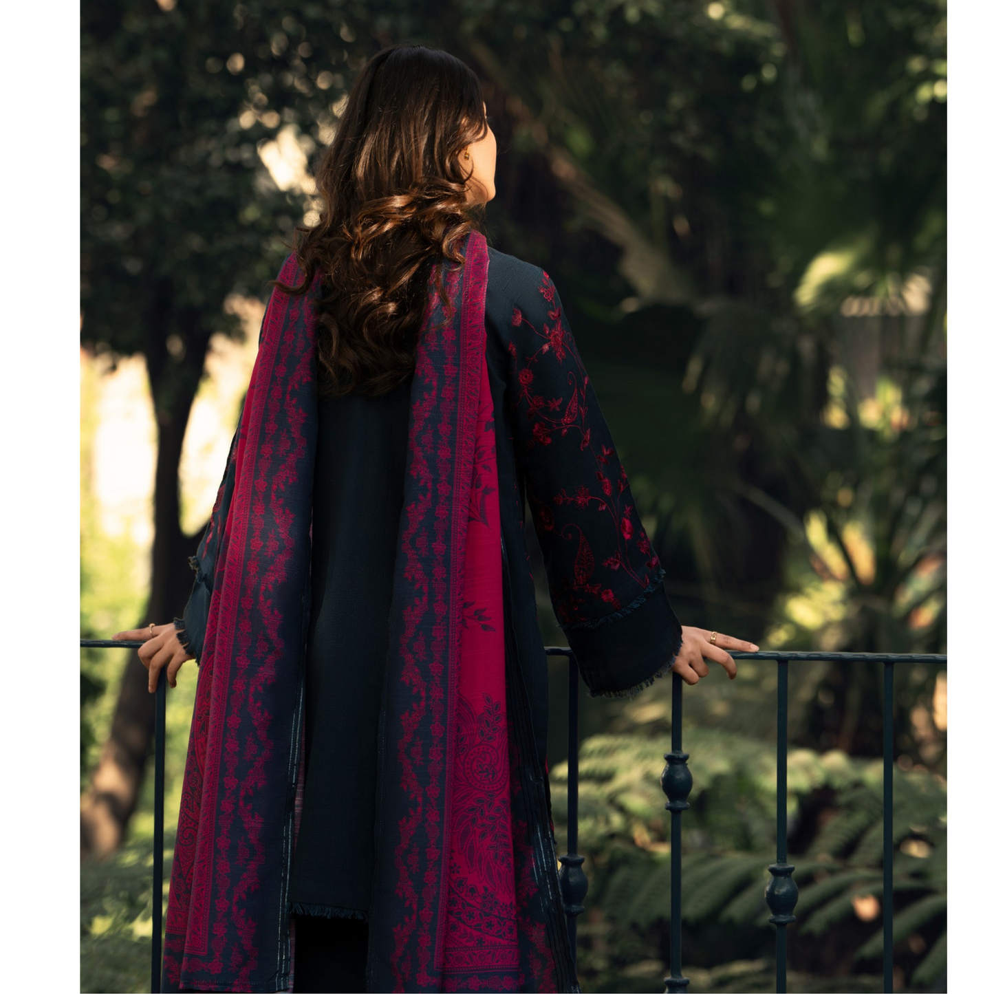 Shadows" Embroidered Khaddar with Wool Shawl Winter Collection by Casuallite ssk06