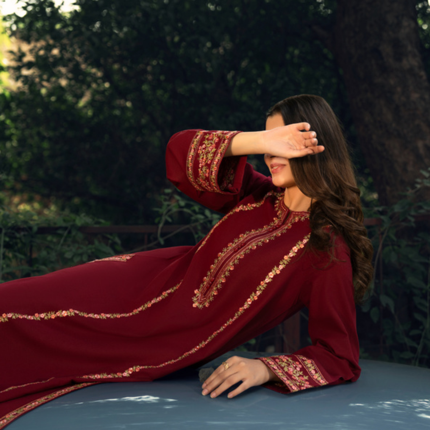 Shadows" Embroidered Khaddar with Wool Shawl Winter Collection by Casuallite ssk04